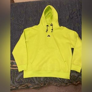 Mens Nike ACG Thermafit Hoodie Sweater size Large in Volt Green; Heavy material